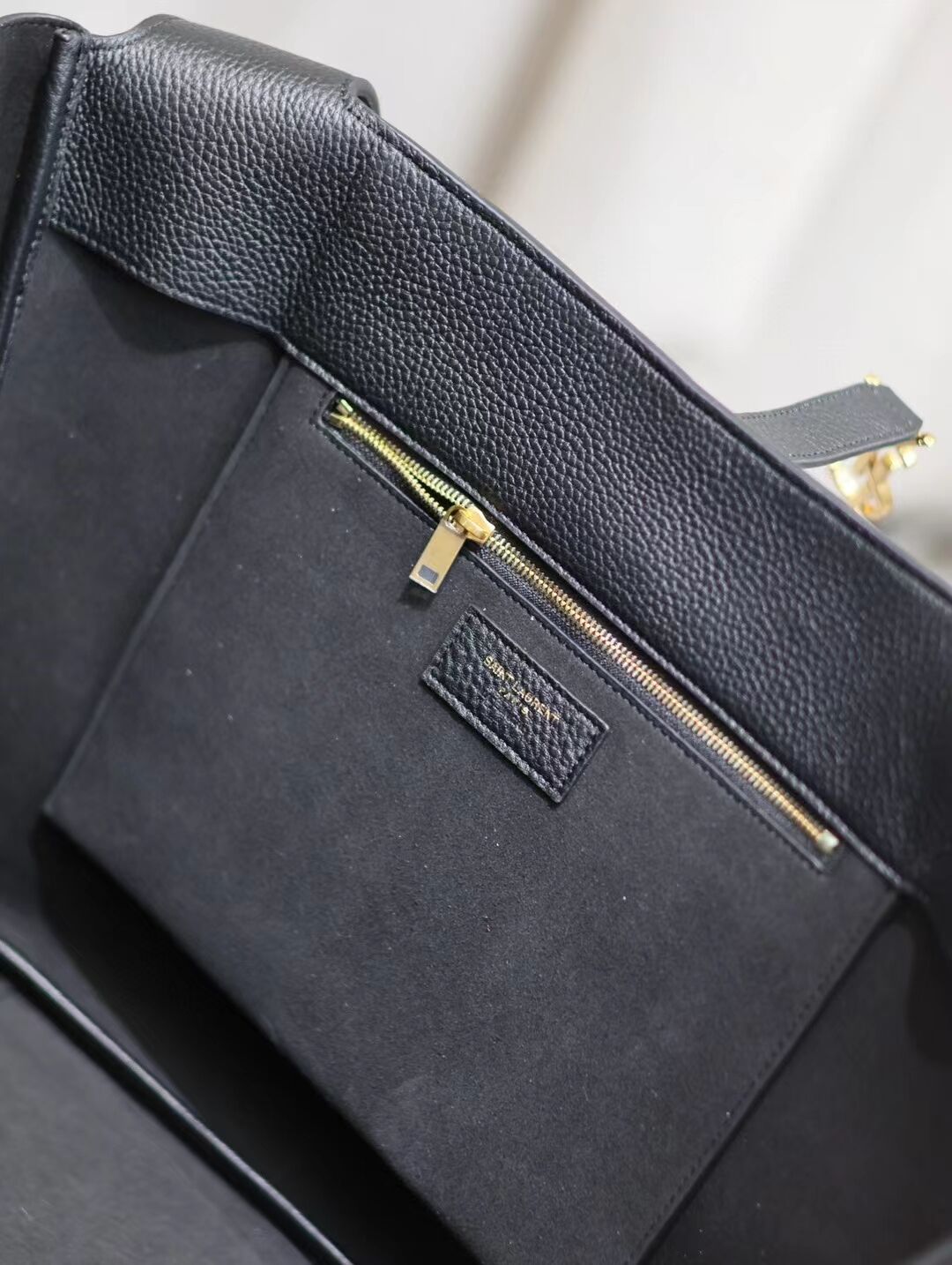 SAINT LAURENT BEA IN GRAINED LEATHER 763435 BLACK SAINT LAURENT BEA IN GRAINED LEATHER 763435 BLACK