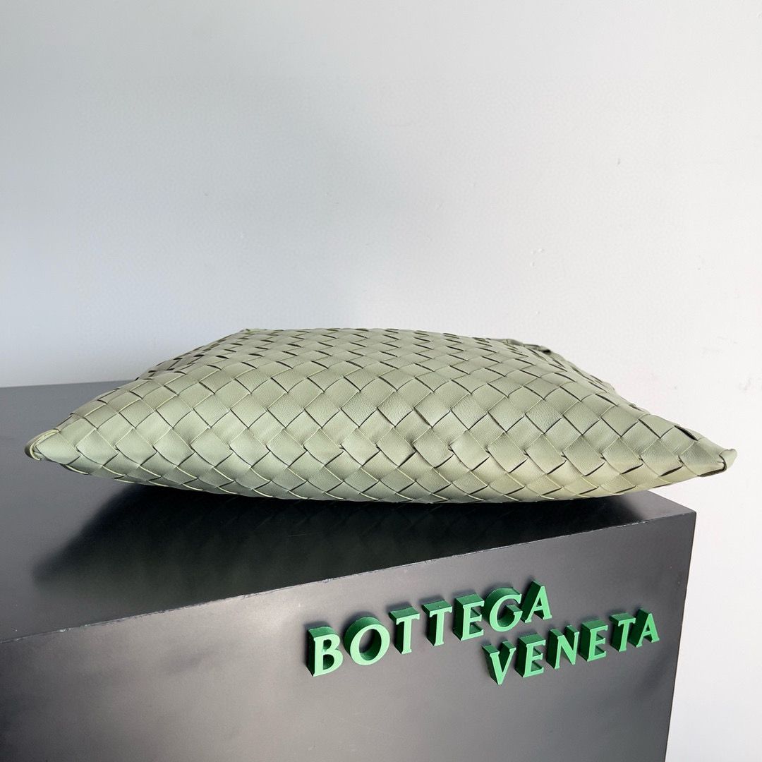 Bottega Veneta Medium Hop Original Leather Bag 763966 Light Green Bottega Veneta Medium Hop Original Leather Bag 763966 Light Green