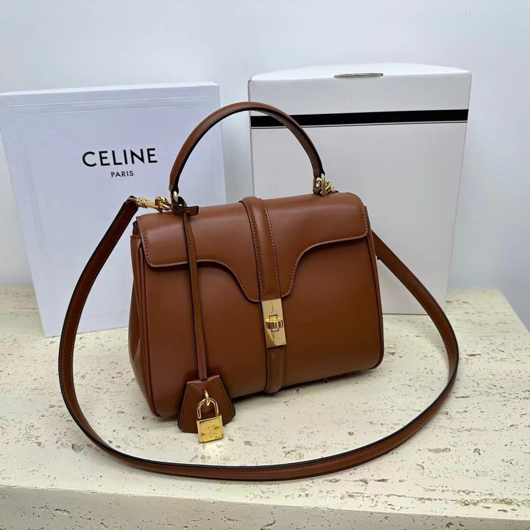 CELINE Medium 16 Original Leather Bag 188003 Brown CELINE Medium 16 Original Leather Bag 188003 Brown