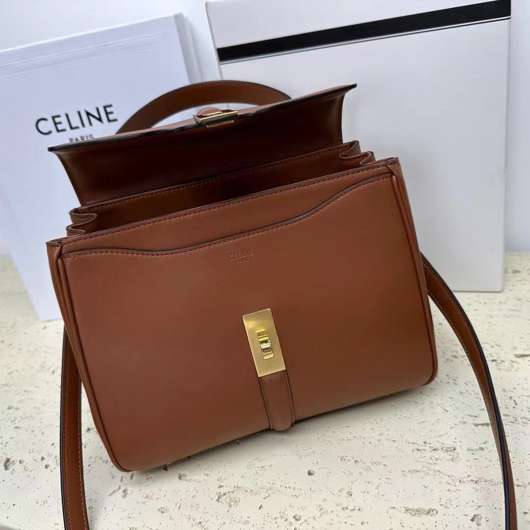 CELINE Medium 16 Original Leather Bag 188003 Brown CELINE Medium 16 Original Leather Bag 188003 Brown