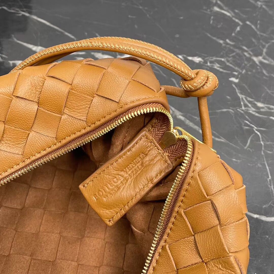 Bottega Veneta Small intrecciato leather cross-body bag 680255 Brown Bottega Veneta Small intrecciato leather cross-body bag 680255 Brown