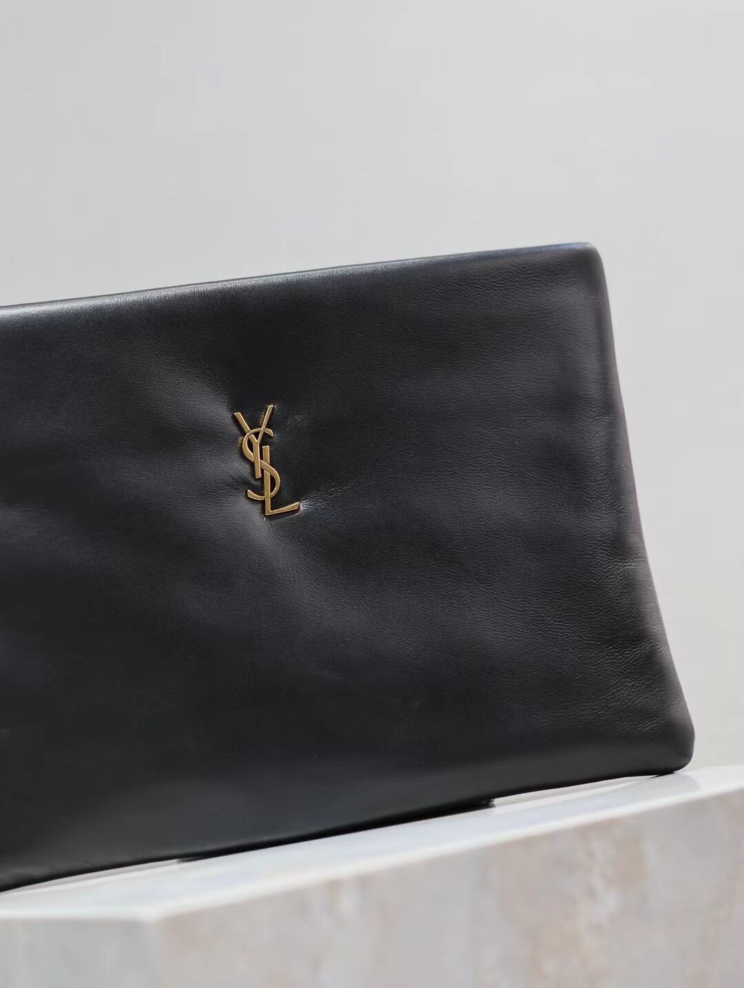 SAINT LAURENT CALYPSO LARGE POUCH IN LAMBSKIN 778943 black SAINT LAURENT CALYPSO LARGE POUCH IN LAMBSKIN 778943 black
