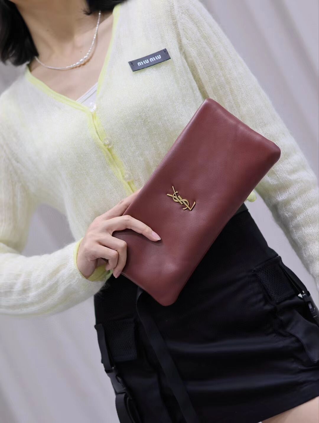 SAINT LAURENT CALYPSO LONG POUCH IN LAMBSKIN 774062 ROUGE MERLOT SAINT LAURENT CALYPSO LONG POUCH IN LAMBSKIN 774062 ROUGE MERLOT