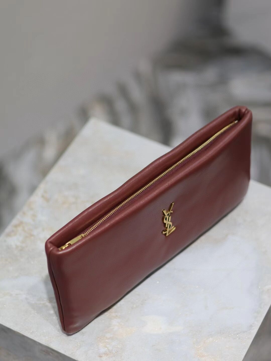 SAINT LAURENT CALYPSO LONG POUCH IN LAMBSKIN 774062 ROUGE MERLOT SAINT LAURENT CALYPSO LONG POUCH IN LAMBSKIN 774062 ROUGE MERLOT