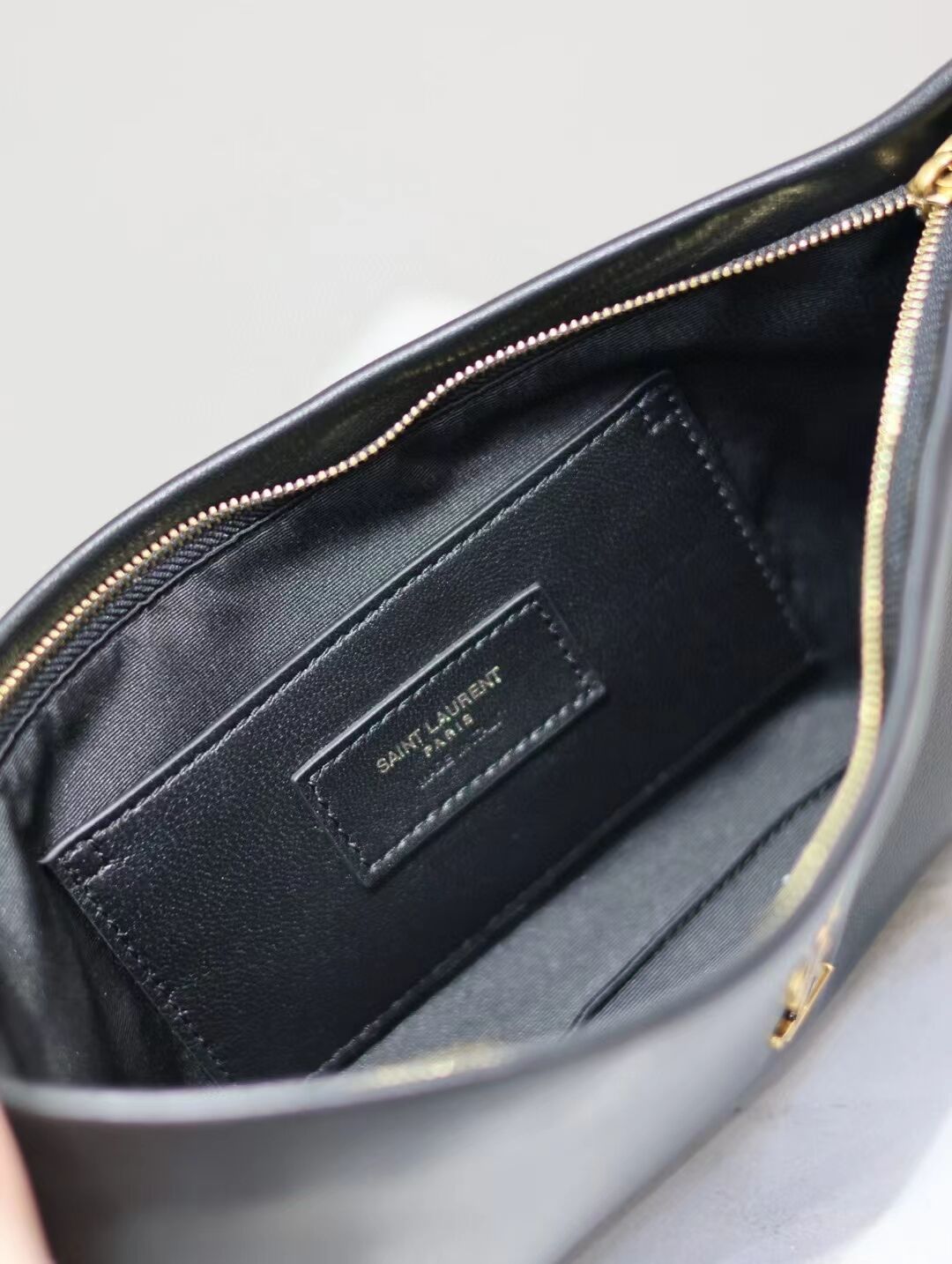 SAINT LAURENT CALYPSO LONG POUCH IN LAMBSKIN 774062 black SAINT LAURENT CALYPSO LONG POUCH IN LAMBSKIN 774062 black