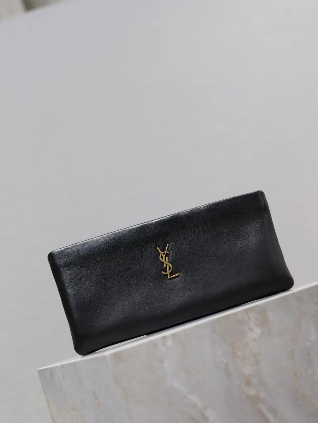 SAINT LAURENT CALYPSO LONG POUCH IN LAMBSKIN 774062 black SAINT LAURENT CALYPSO LONG POUCH IN LAMBSKIN 774062 black
