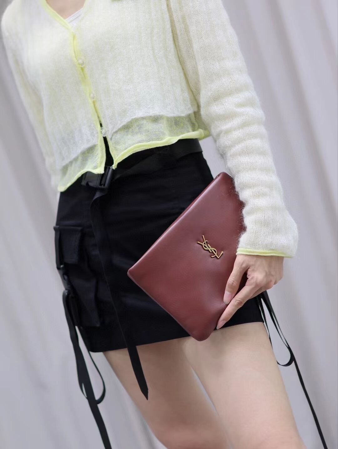 SAINT LAURENT CALYPSO SMALL POUCH IN LAMBSKIN 765025 ROUGE MERLOT SAINT LAURENT CALYPSO SMALL POUCH IN LAMBSKIN 765025 ROUGE MERLOT