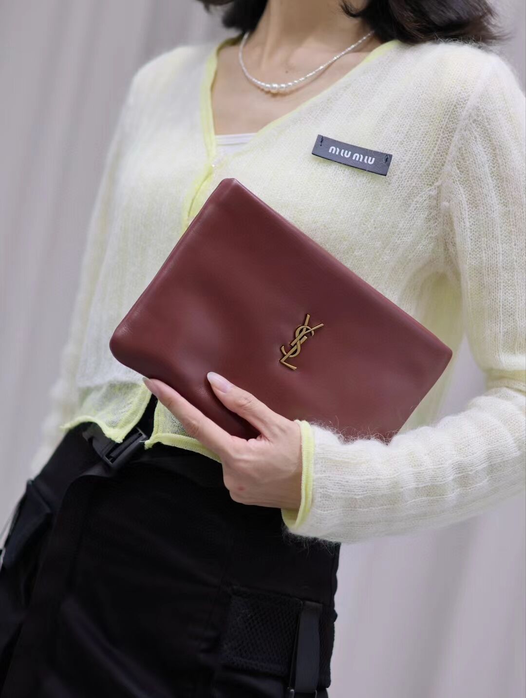 SAINT LAURENT CALYPSO SMALL POUCH IN LAMBSKIN 765025 ROUGE MERLOT SAINT LAURENT CALYPSO SMALL POUCH IN LAMBSKIN 765025 ROUGE MERLOT