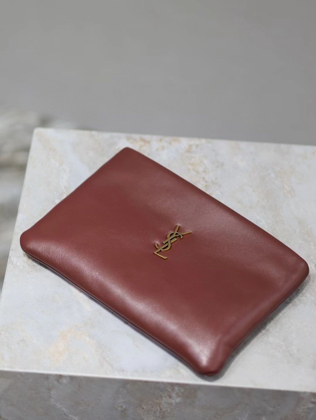 SAINT LAURENT CALYPSO SMALL POUCH IN LAMBSKIN 765025 ROUGE MERLOT SAINT LAURENT CALYPSO SMALL POUCH IN LAMBSKIN 765025 ROUGE MERLOT