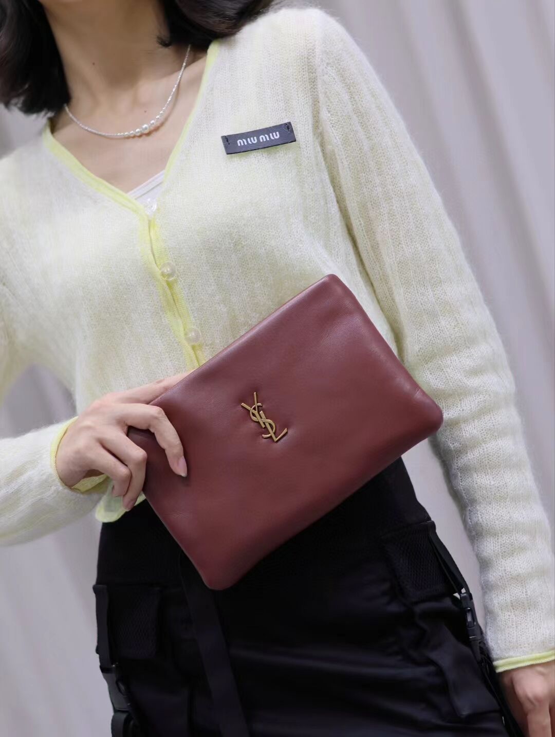 SAINT LAURENT CALYPSO SMALL POUCH IN LAMBSKIN 765025 ROUGE MERLOT SAINT LAURENT CALYPSO SMALL POUCH IN LAMBSKIN 765025 ROUGE MERLOT
