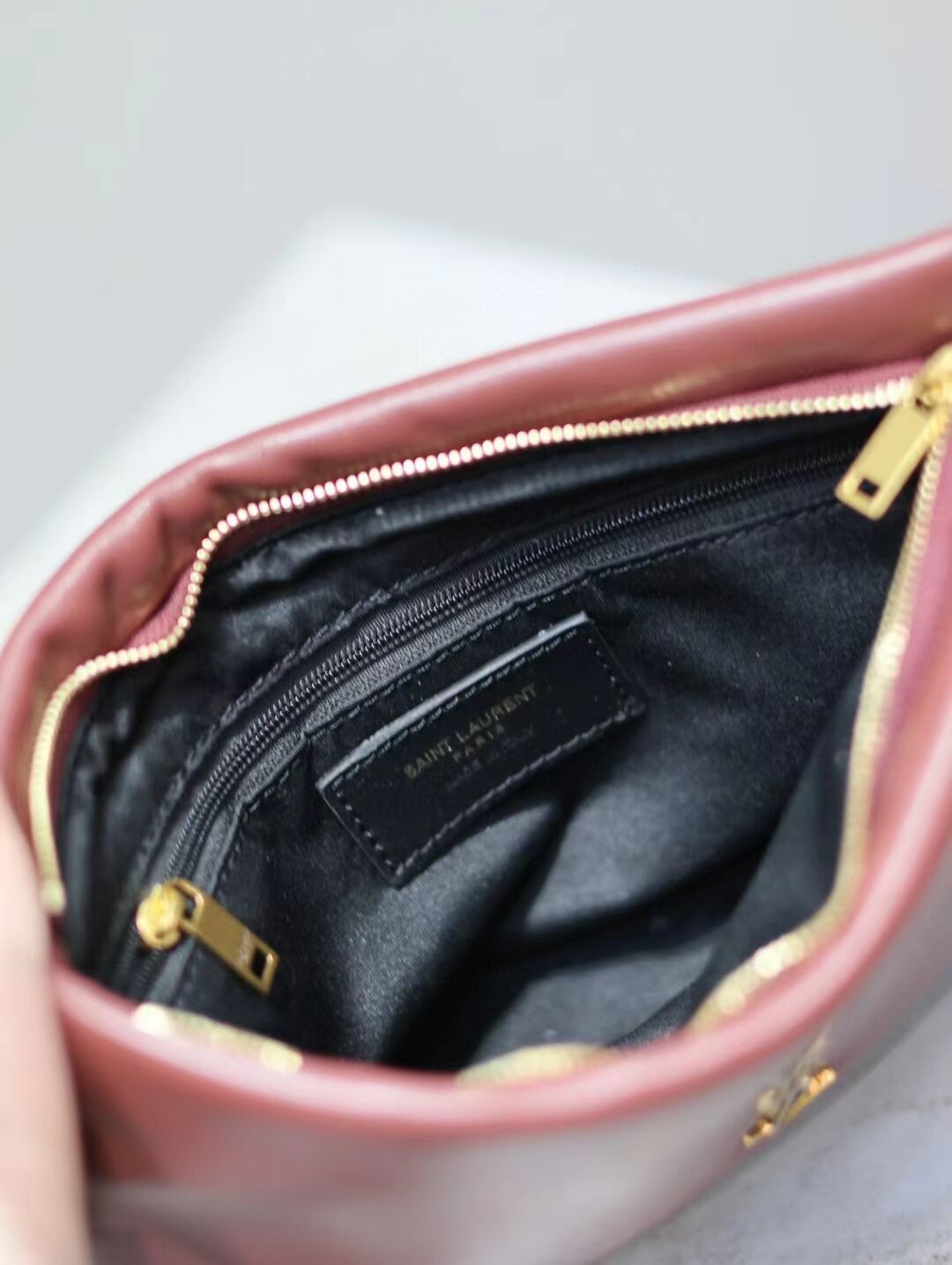 SAINT LAURENT CALYPSO SMALL POUCH IN LAMBSKIN 765025 ROUGE MERLOT SAINT LAURENT CALYPSO SMALL POUCH IN LAMBSKIN 765025 ROUGE MERLOT