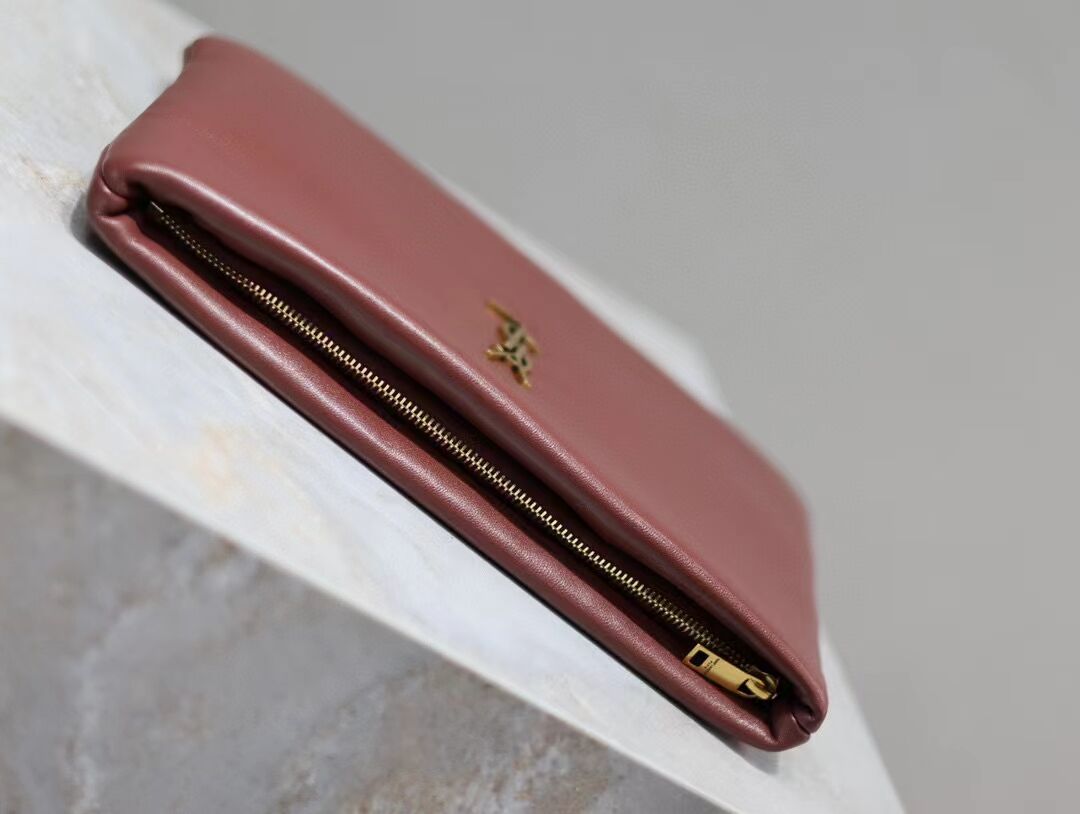 SAINT LAURENT CALYPSO SMALL POUCH IN LAMBSKIN 765025 ROUGE MERLOT SAINT LAURENT CALYPSO SMALL POUCH IN LAMBSKIN 765025 ROUGE MERLOT