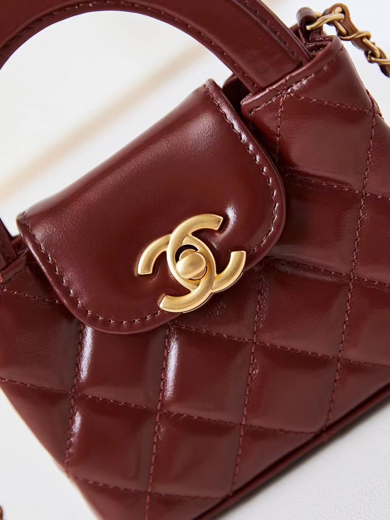 Chanel 23k Vintage Kelly Original Leather Top Handle Bag AS4416 Wine Chanel 23k Vintage Kelly Original Leather Top Handle Bag AS4416 Wine