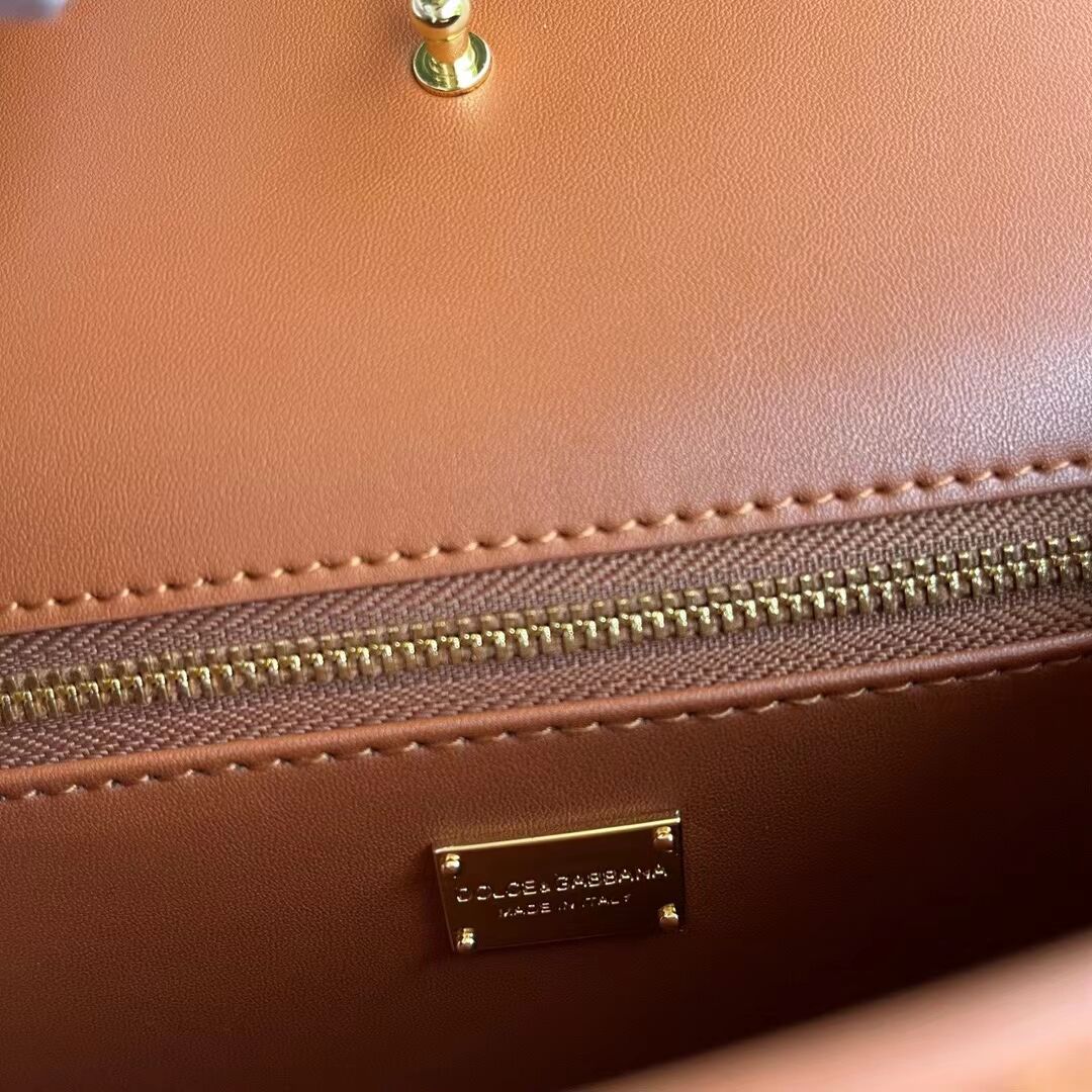 Dolce & Gabbana leather Shoulder Bag G6551 brown Dolce & Gabbana leather Shoulder Bag G6551 brown