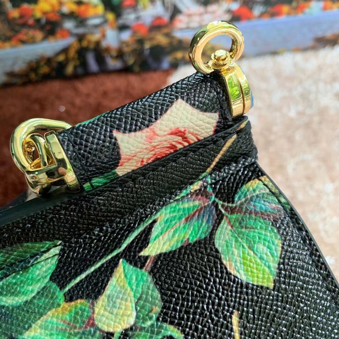 Dolce & Gabbana leather Shoulder Bag G6636-4 Dolce & Gabbana leather Shoulder Bag G6636-4