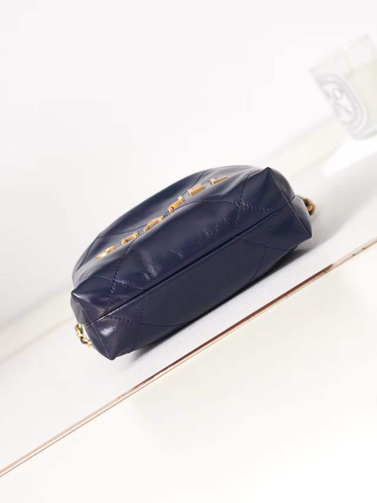 CHANEL 22 MINI HANDBAG AS3980 Navy CHANEL 22 MINI HANDBAG AS3980 Navy