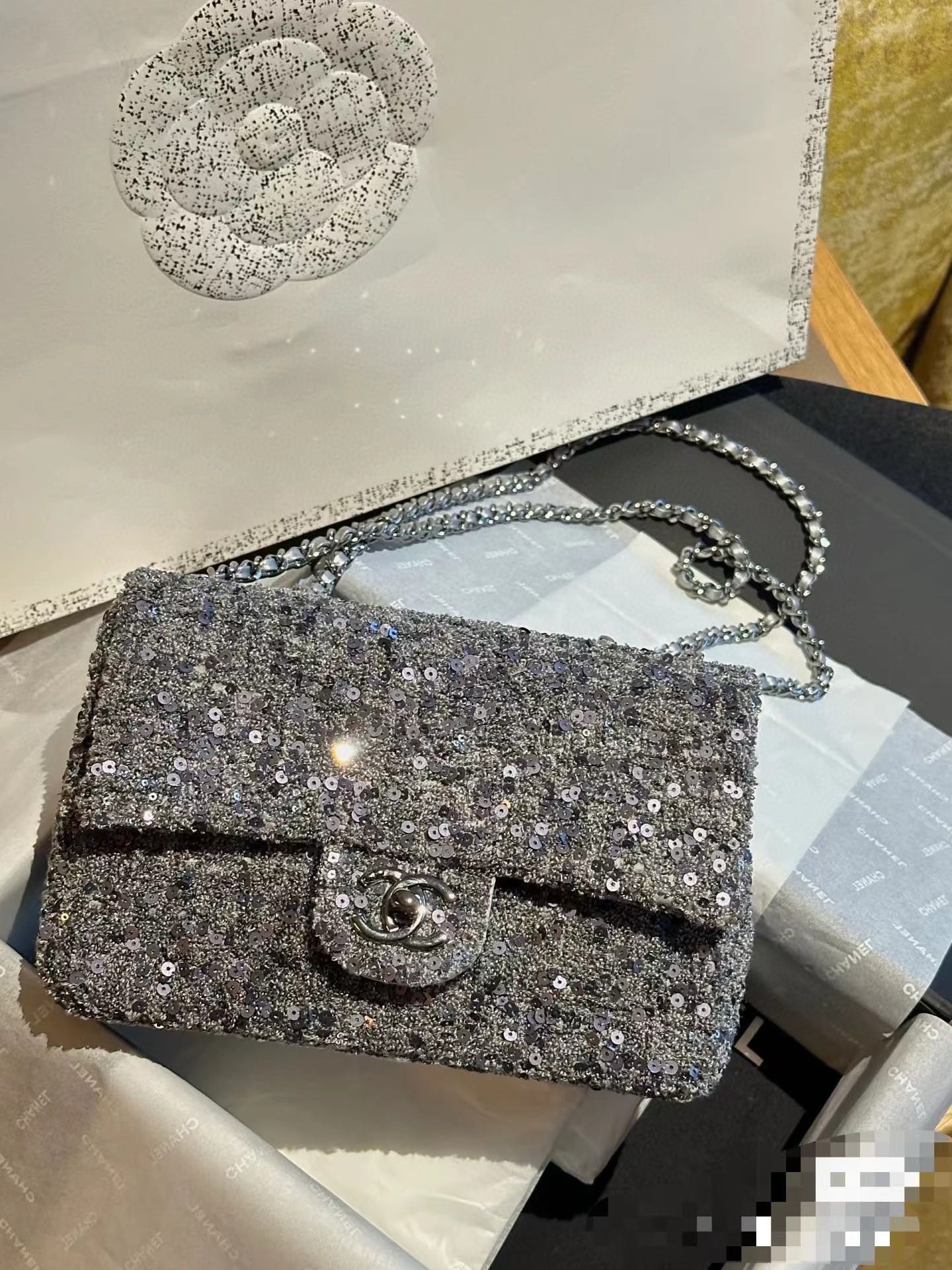 Chanel 24A SMALL FLAP BAG AS3965 Gray Chanel 24A SMALL FLAP BAG AS3965 Gray