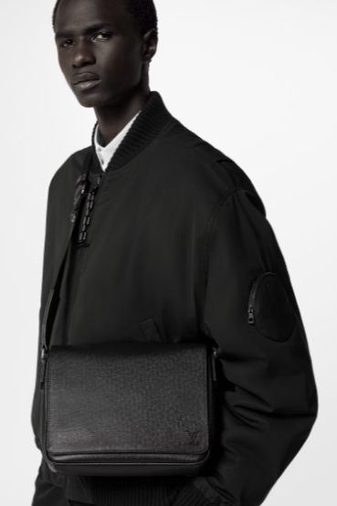 Louis Vuitton District PM M30851 black Louis Vuitton District PM M30851 black