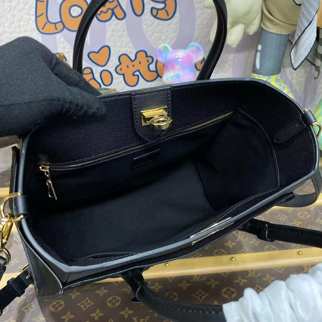 Louis Vuitton Original Leather ON MY SIDE M22225 Black Louis Vuitton Original Leather ON MY SIDE M22225 Black