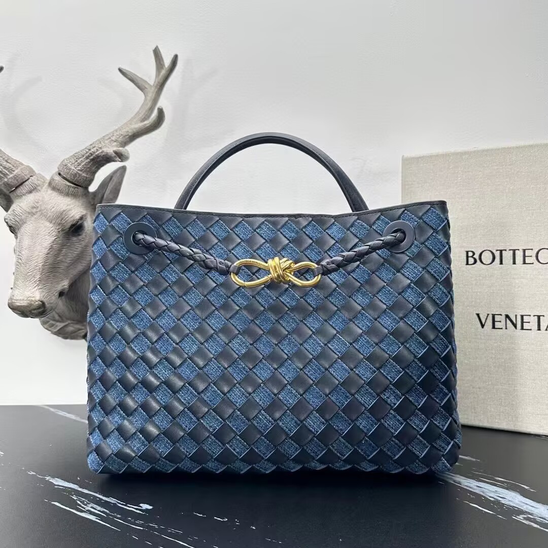 Bottega Veneta Medium Andiamo Bag 766014 Denim&Navy Bottega Veneta Medium Andiamo Bag 766014 Denim&Navy