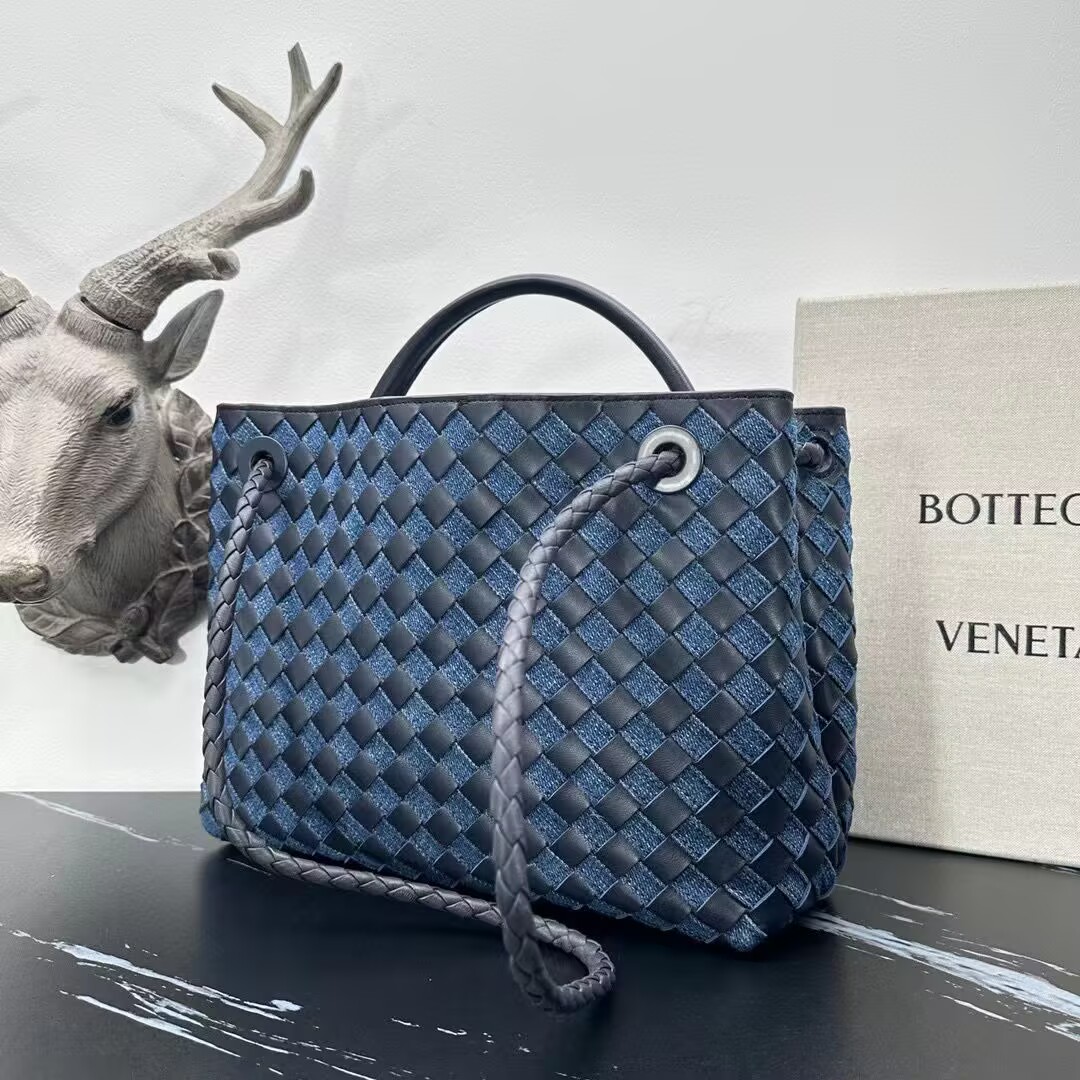 Bottega Veneta Medium Andiamo Bag 766014 Denim&Navy Bottega Veneta Medium Andiamo Bag 766014 Denim&Navy