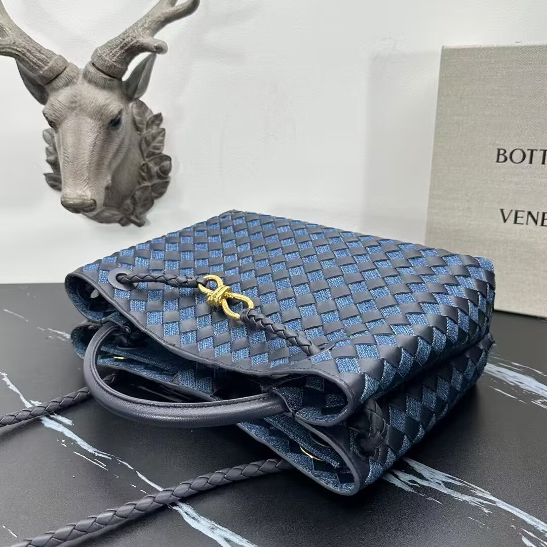 Bottega Veneta Medium Andiamo Bag 766014 Denim&Navy Bottega Veneta Medium Andiamo Bag 766014 Denim&Navy
