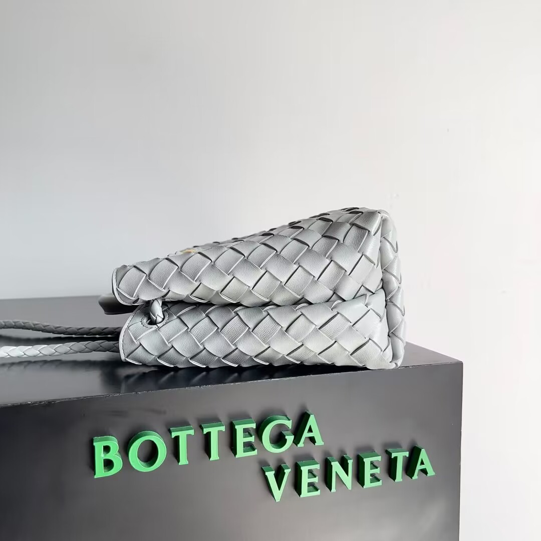 Bottega Veneta Small Andiamo 743568 Ice Blue Bottega Veneta Small Andiamo 743568 Ice Blue