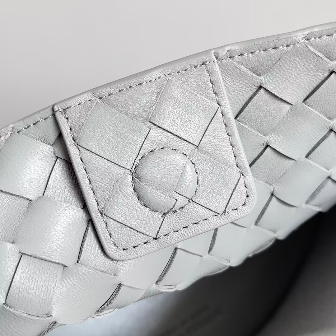 Bottega Veneta Small Andiamo 743568 Ice Blue Bottega Veneta Small Andiamo 743568 Ice Blue