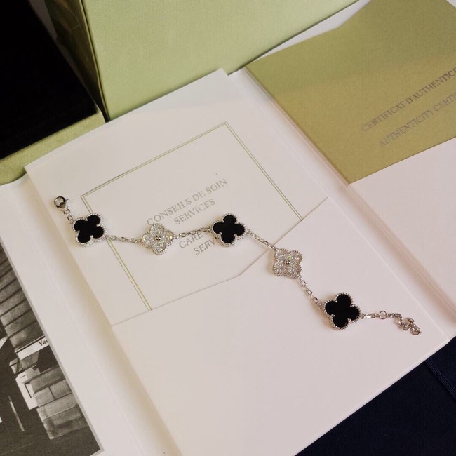Van Cleef & Arpels Bracelet CE16319