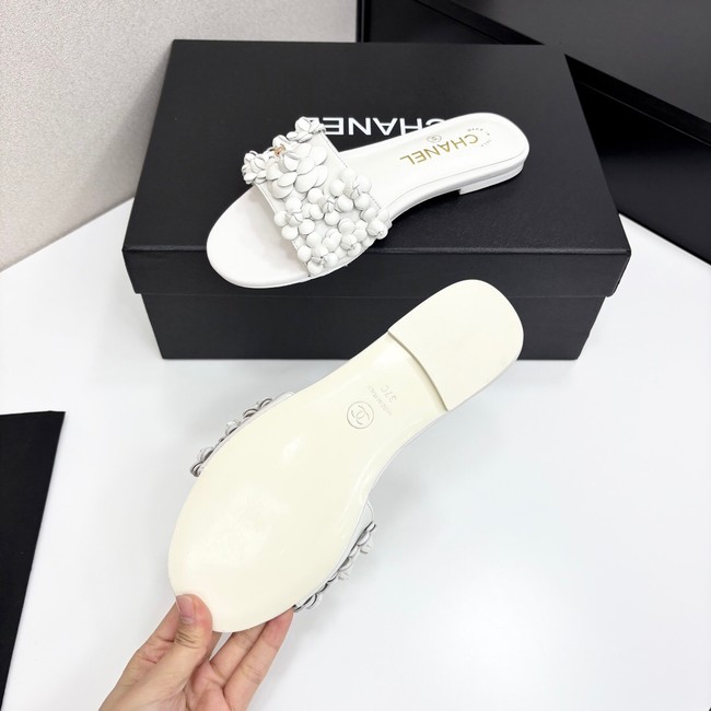 Chanel WOMENS SANDAL 55888-5