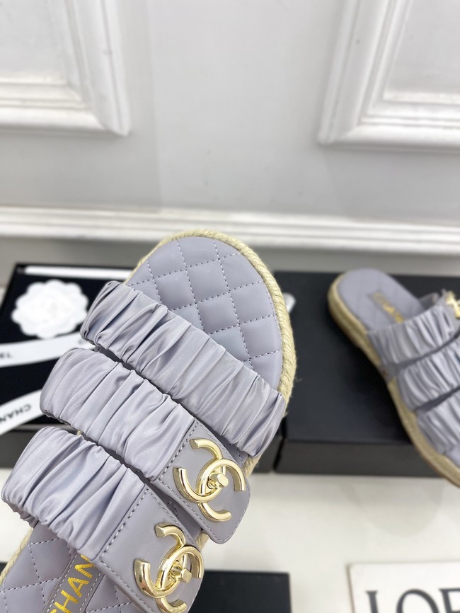 Chanel  WOMENS SANDAL 55893-1