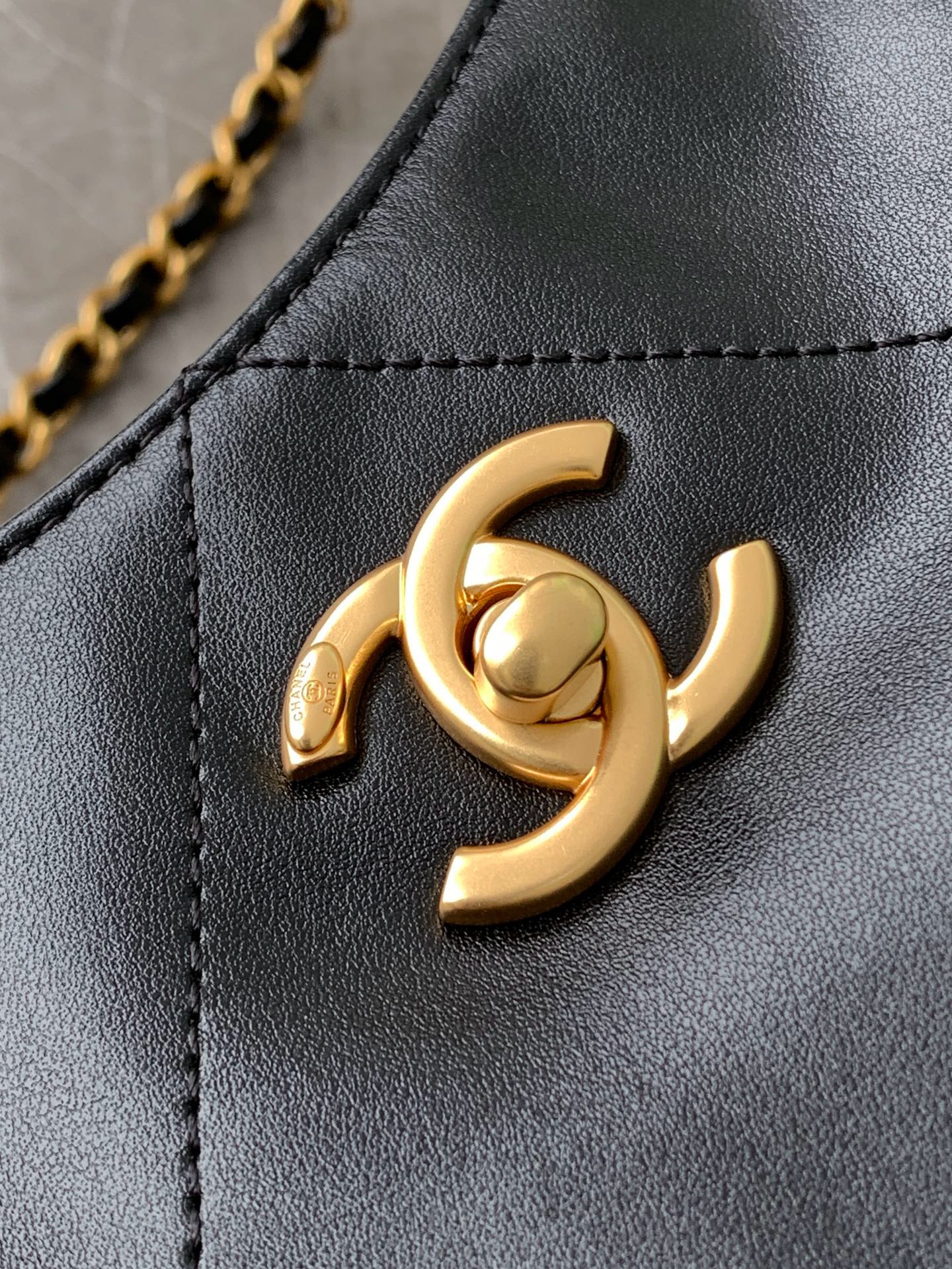 Chanel HOBO HANDBAG AS5466 black