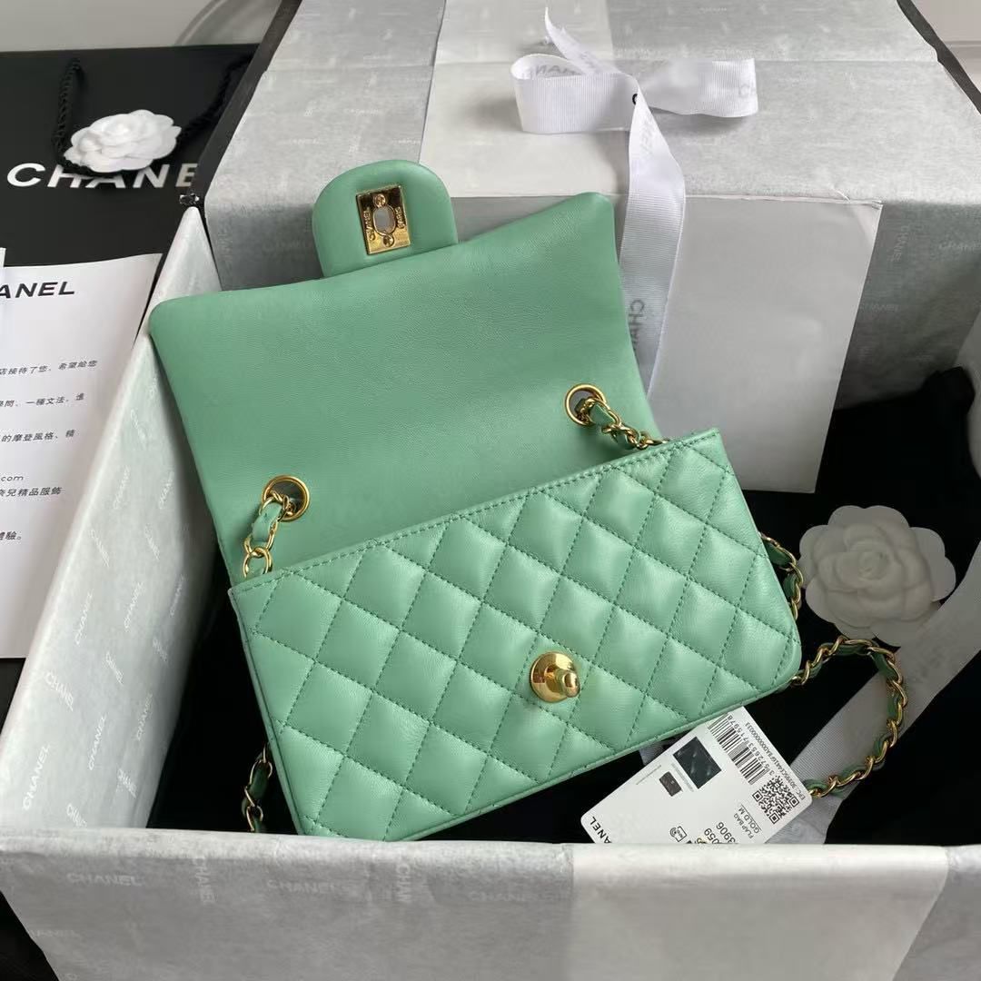 CHANEL CLASSIC 11.12 HANDBAG A01116 Light Green CHANEL CLASSIC 11.12 HANDBAG A01116 Light Green