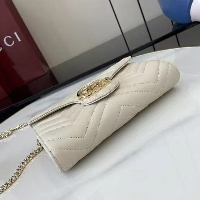Gucci GG Marmont Wallet on chain 474575 White&Light Gold-Tone Gucci GG Marmont Wallet on chain 474575 White&Light Gold-Tone