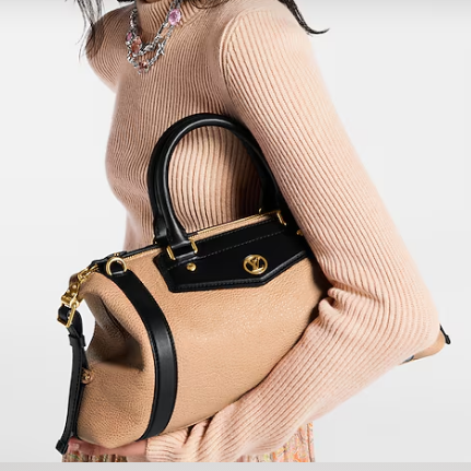 Louis Vuitton LV Biker MM M25557 Arizona Beige Louis Vuitton LV Biker MM M25557 Arizona Beige