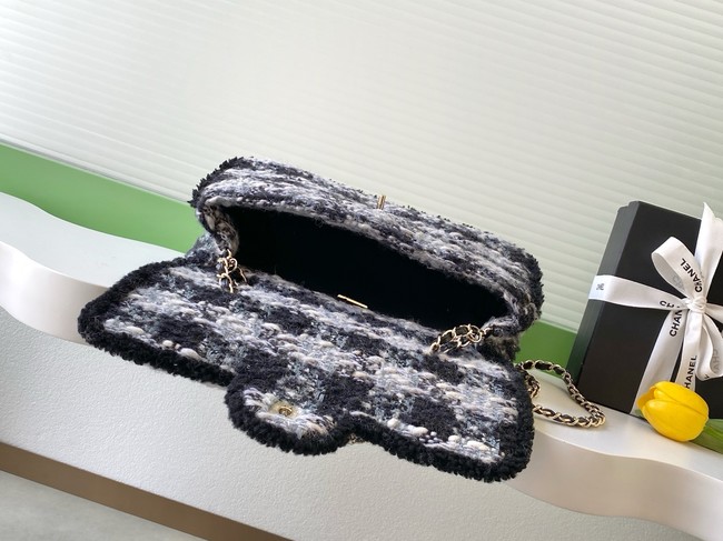 CHANEL Maxi Flapbag AS5687 Black & Grey