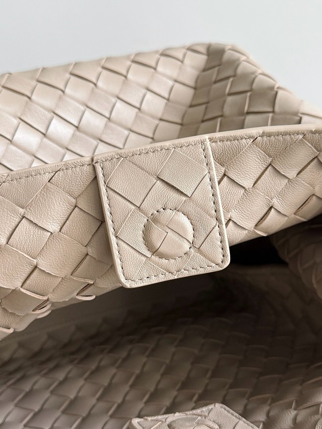 Bottega Veneta Parachute 826212 Tufo&Brass finish