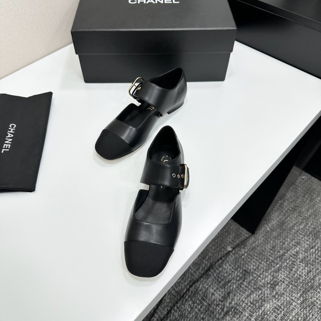 Chanel Mary Janes Grosgrain & Patent Calfskin G47028-3