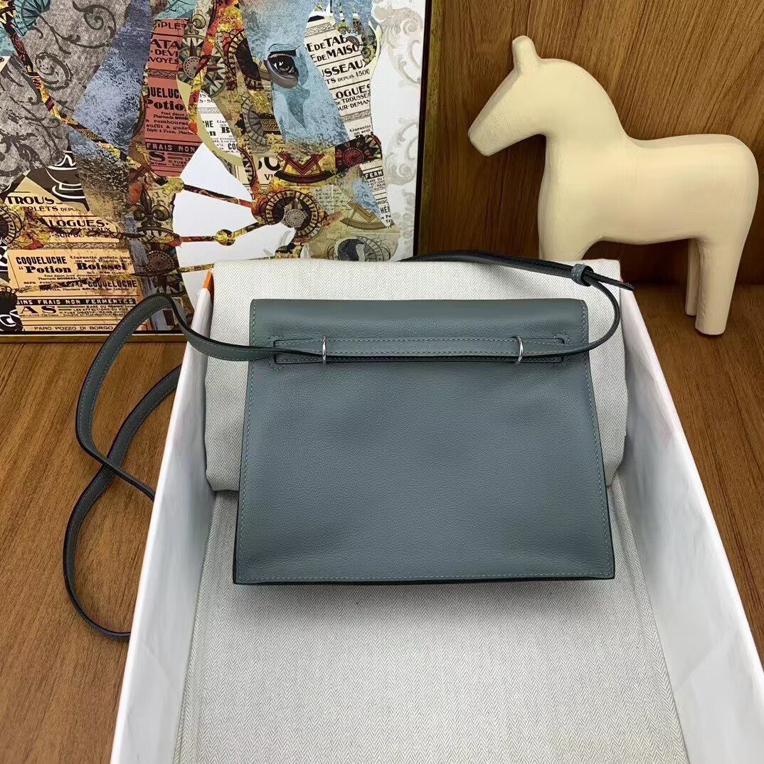 Hermes Kelly Danse Original Evercolor Leather 22CM KL22 Almond Green Silver-Tone