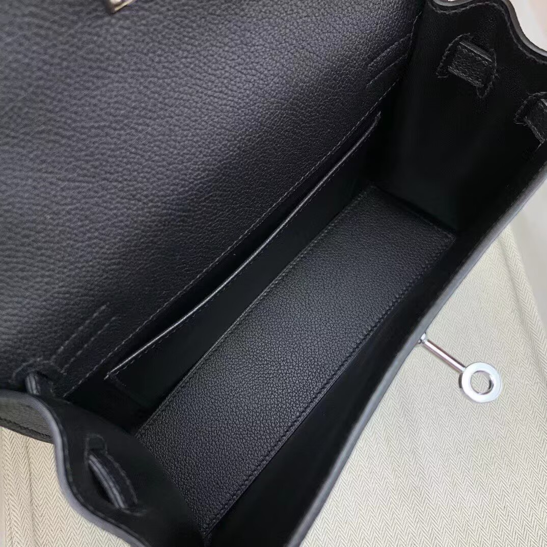 Hermes Kelly Danse Original Evercolor Leather 22CM KL22 Black Silver-Tone Hermes Kelly Danse Original Evercolor Leather 22CM KL22 Black Silver-Tone