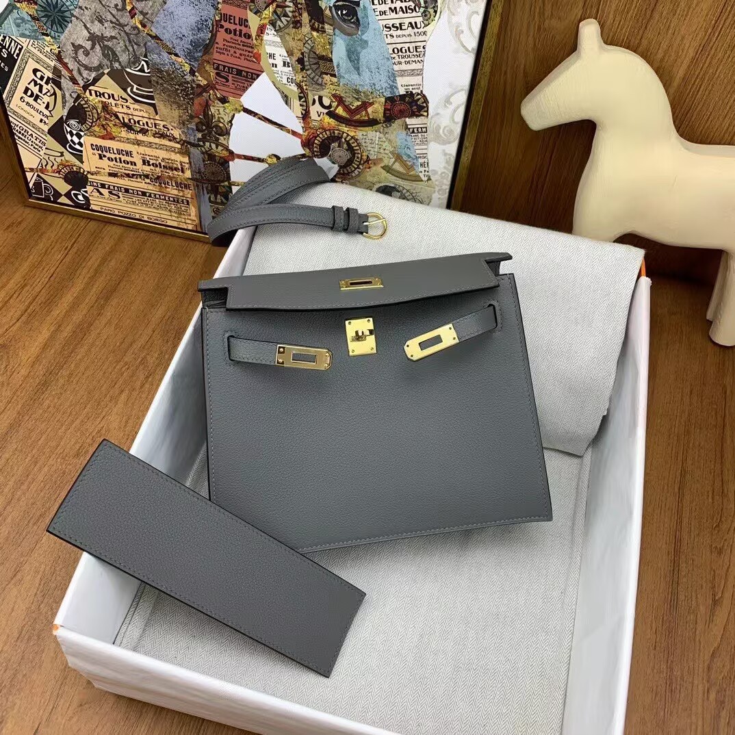 Hermes Kelly Danse Original Evercolor Leather 22CM KL22 Gray Gold-Tone Hermes Kelly Danse Original Evercolor Leather 22CM KL22 Gray Gold-Tone