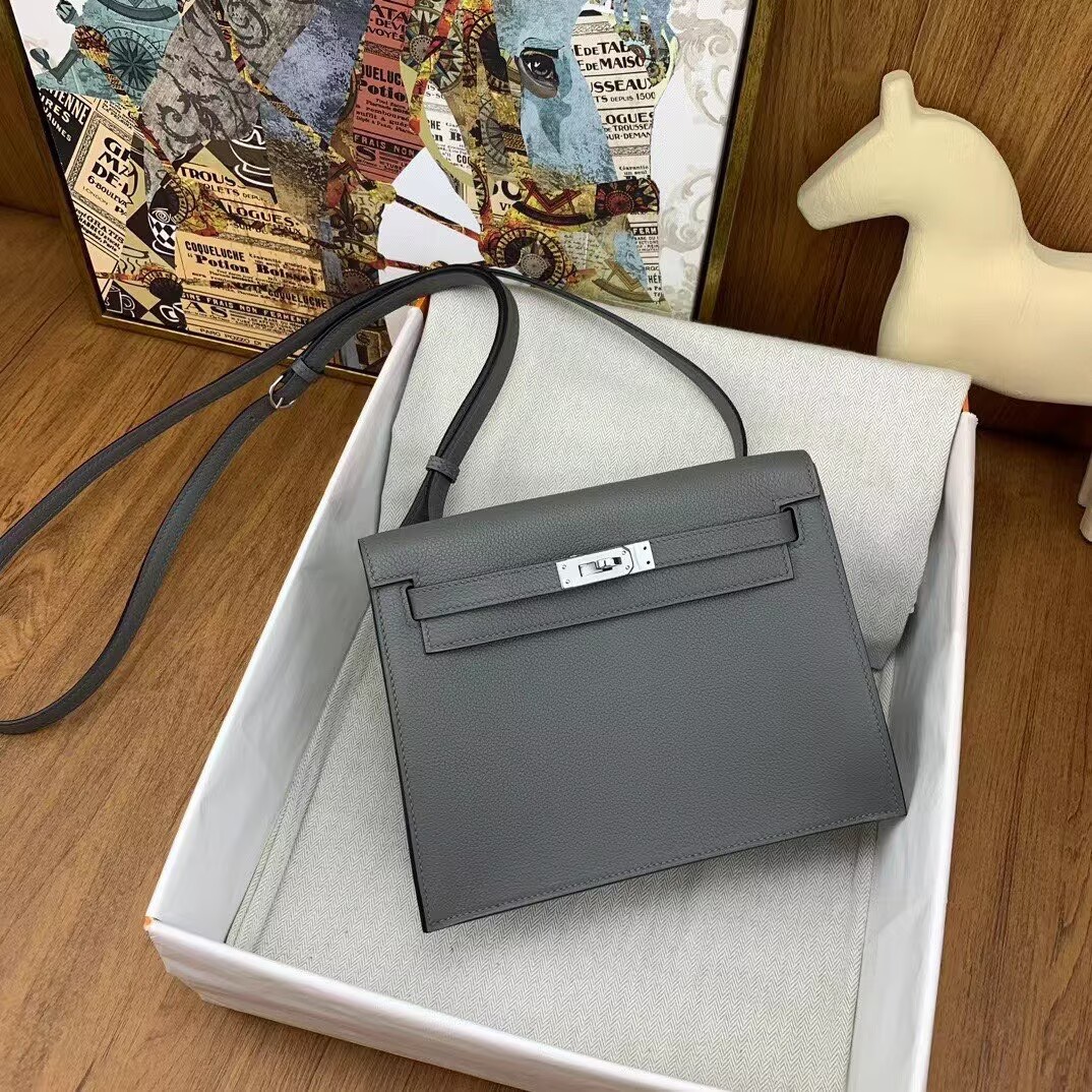 Hermes Kelly Danse Original Evercolor Leather 22CM KL22 Gray Silver-Tone Hermes Kelly Danse Original Evercolor Leather 22CM KL22 Gray Silver-Tone