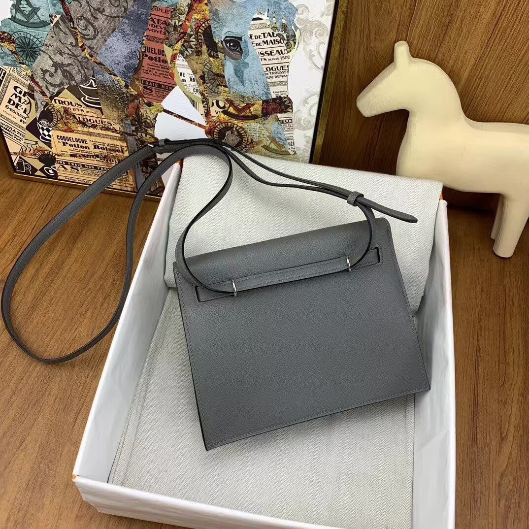 Hermes Kelly Danse Original Evercolor Leather 22CM KL22 Gray Silver-Tone Hermes Kelly Danse Original Evercolor Leather 22CM KL22 Gray Silver-Tone