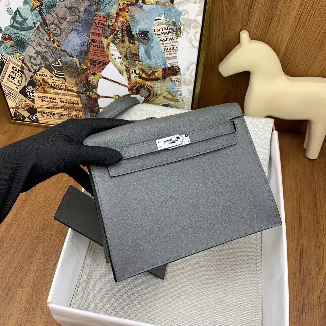 Hermes Kelly Danse Original Evercolor Leather 22CM KL22 Gray Silver-Tone Hermes Kelly Danse Original Evercolor Leather 22CM KL22 Gray Silver-Tone