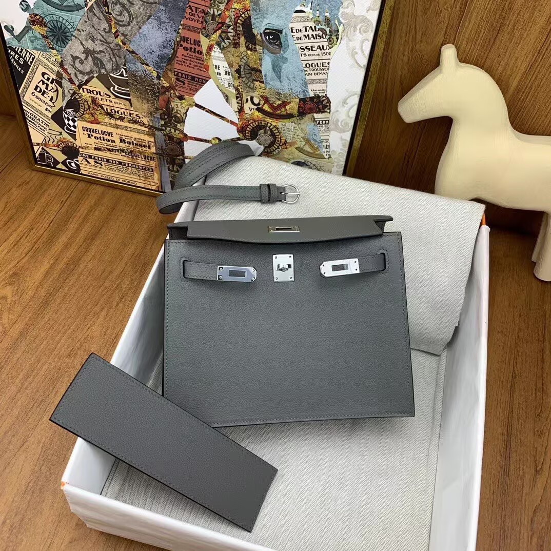 Hermes Kelly Danse Original Evercolor Leather 22CM KL22 Gray Silver-Tone Hermes Kelly Danse Original Evercolor Leather 22CM KL22 Gray Silver-Tone