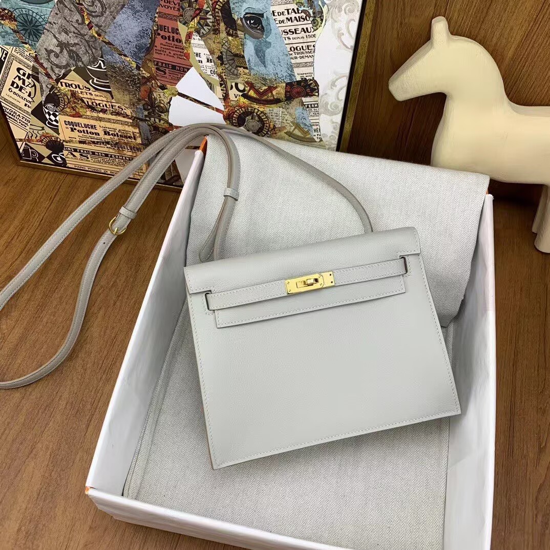 Hermes Kelly Danse Original Evercolor Leather 22CM KL22 Light Gold-Tone Hermes Kelly Danse Original Evercolor Leather 22CM KL22 Light Gold-Tone