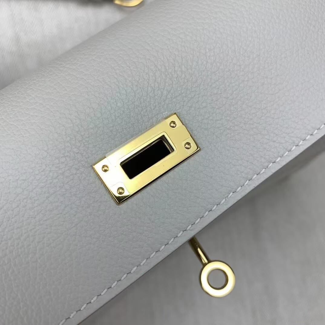 Hermes Kelly Danse Original Evercolor Leather 22CM KL22 Light Gold-Tone Hermes Kelly Danse Original Evercolor Leather 22CM KL22 Light Gold-Tone