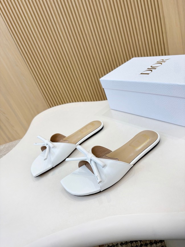 Dior Bow Slide White Lambskin KCO583L-3