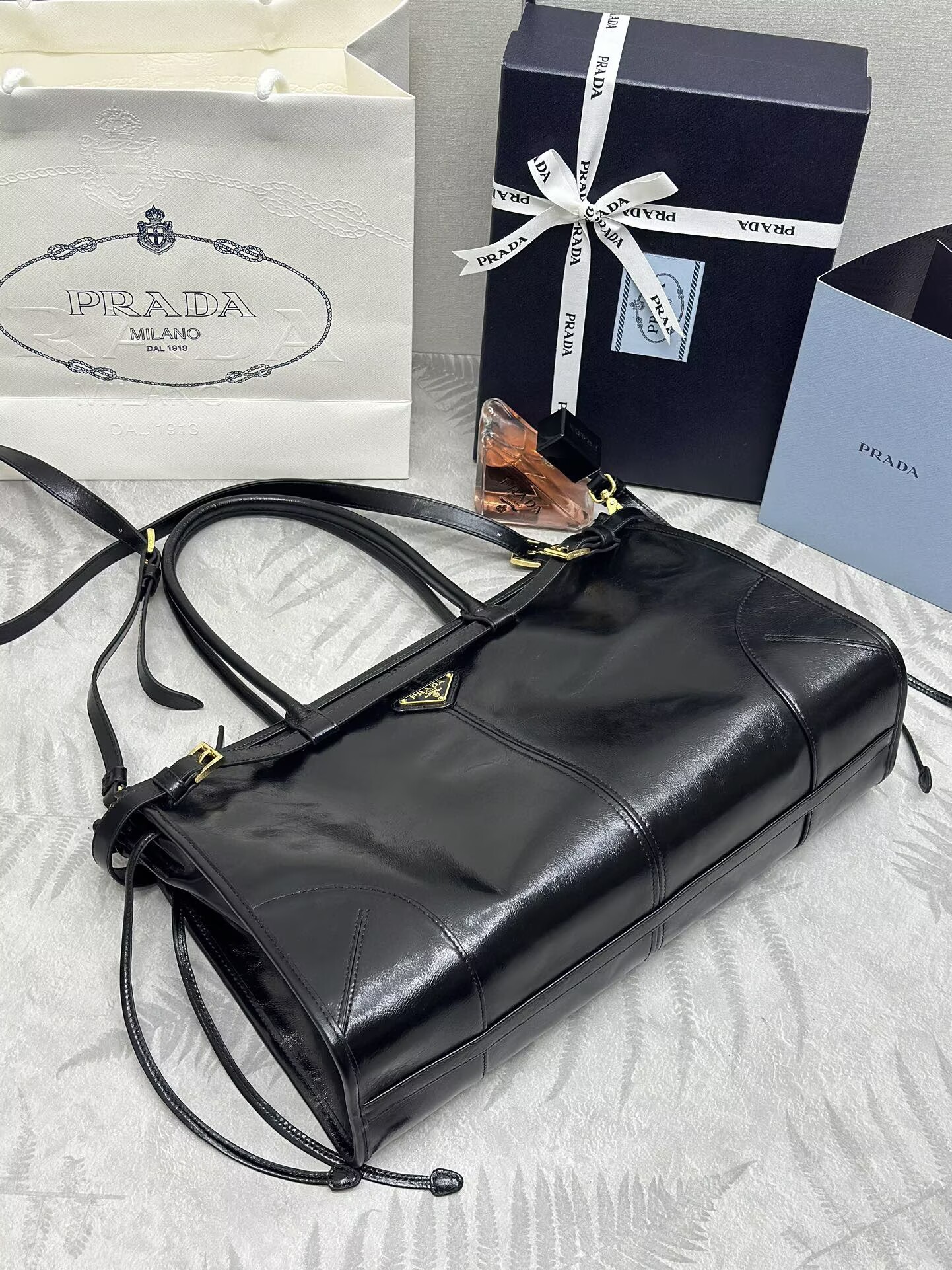 Prada Bonnie Leather Tote Bag 1BA433 Black Prada Bonnie Leather Tote Bag 1BA433 Black