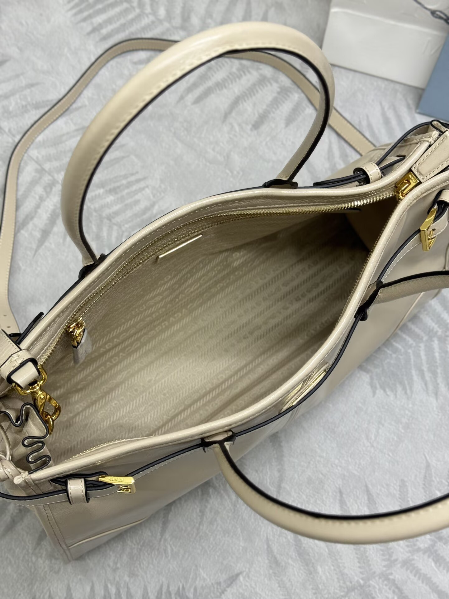 Prada Bonnie Leather Tote Bag 1BA433 Cream Prada Bonnie Leather Tote Bag 1BA433 Cream
